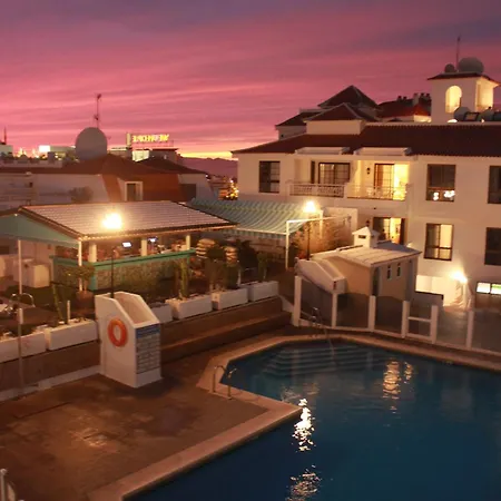 Tipaki Cristianos Appartement