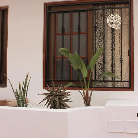 Tipaki Cristianos Appartement *