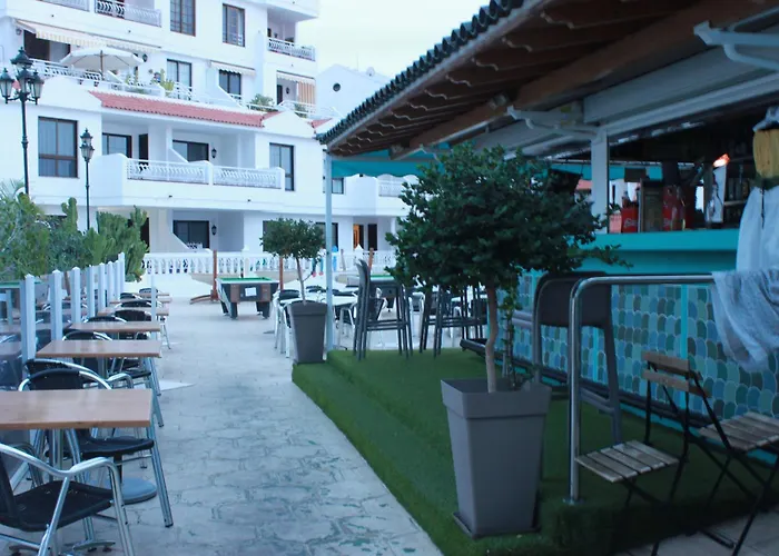 Apartment Tipaki Cristianos