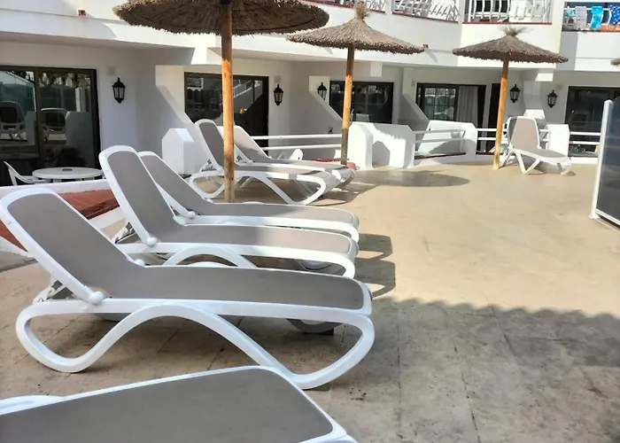 Apartamento Tipaki Cristianos